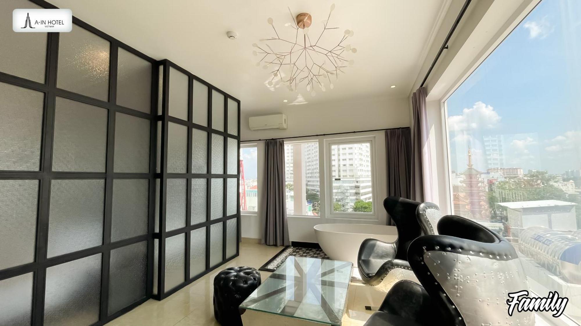 A In Hotel Riverside Ho Chi Minh City Exterior photo