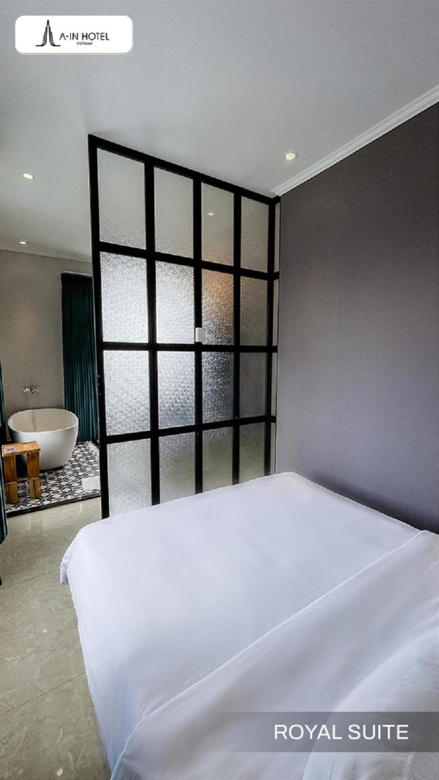 A In Hotel Riverside Ho Chi Minh City Exterior photo