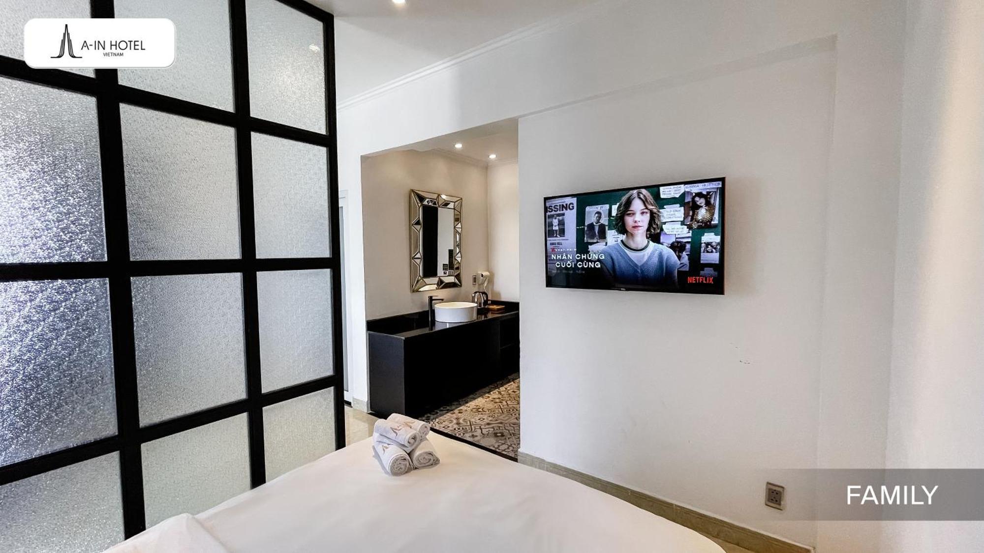 A In Hotel Riverside Ho Chi Minh City Exterior photo
